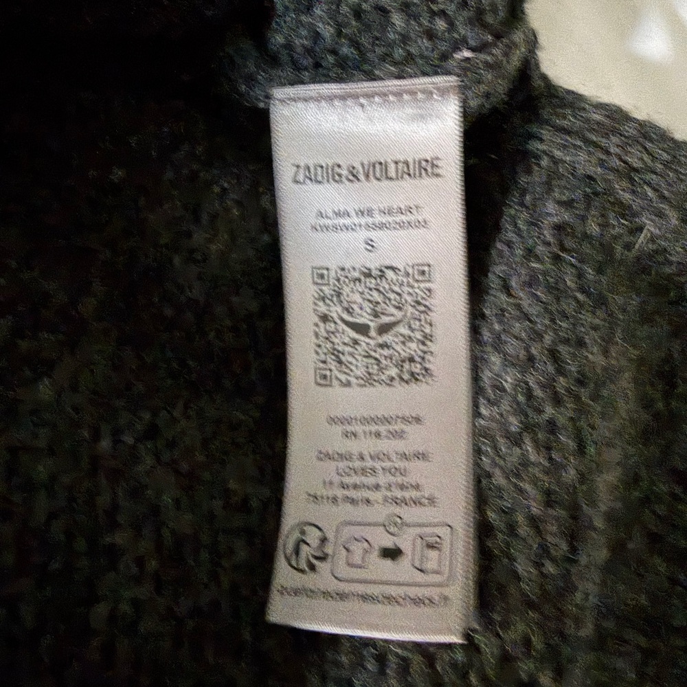NWOT Zadig & Voltaire Alma We Heart Turtleneck Merino Wool Sweater - Picture 9 of 9